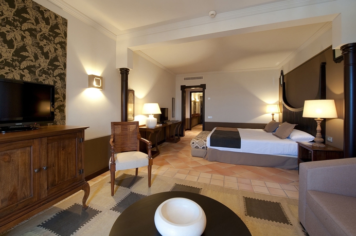 Imagen de la habitación del Hotel Melia Hacienda del Conde. Foto 10