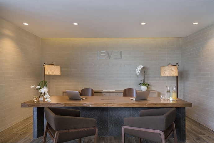 Imagen de los interiores del Hotel Melia Ho Tram Beach Resort. Foto 17