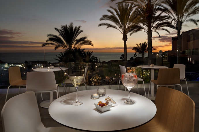 Imagen de los exteriores del Hotel Melia Jardines Del Teide - Adults Only. Foto 8