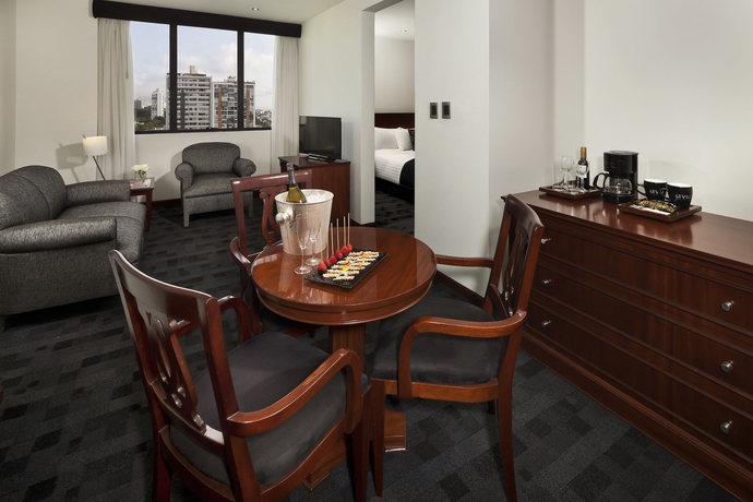 Imagen de los interiores del Hotel Melia Lima. Foto 14