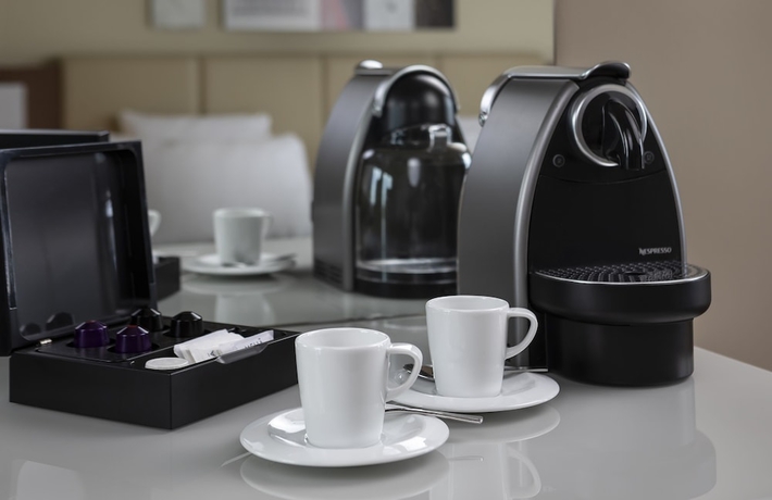 Imagen de la habitación del Hotel Melia Luxembourg. Foto 4