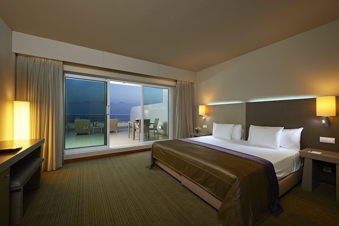 Imagen de la habitación del Hotel Melia Madeira Mare. Foto 12