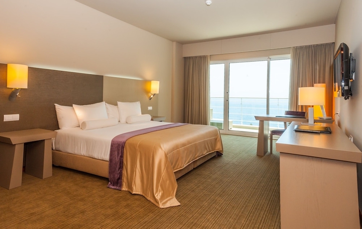 Imagen de la habitación del Hotel Melia Madeira Mare. Foto 14