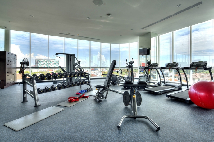 Imagen de los interiores del Hotel Melia Makassar. Foto 16