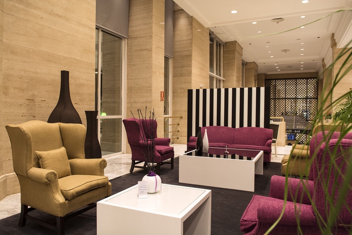 Imagen de los interiores del Hotel Melia Maria Pita. Foto 12