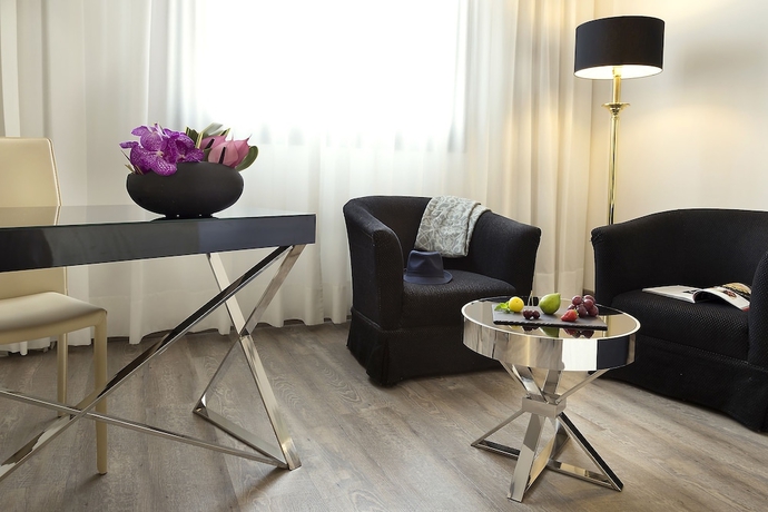Imagen de la habitación del Hotel Melia Milano. Foto 12