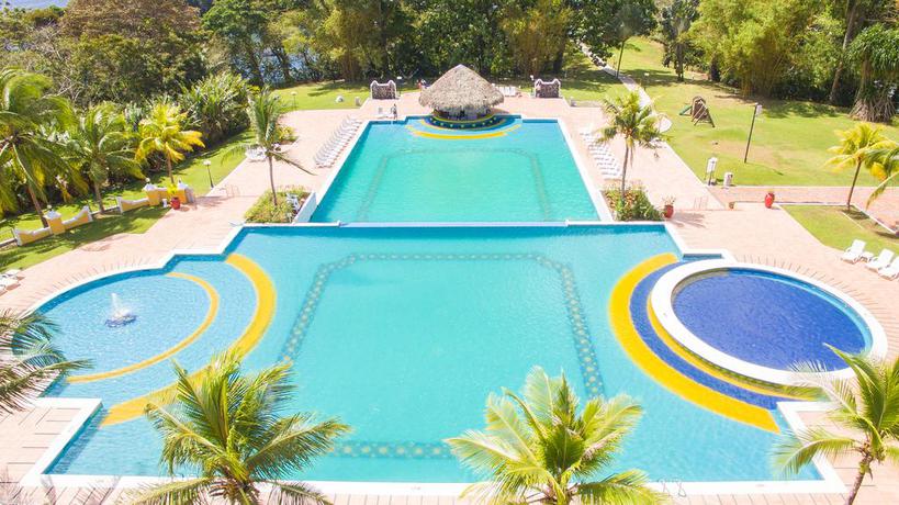 Imagen de la piscina del Hotel Melia Panama Canal. Foto 18