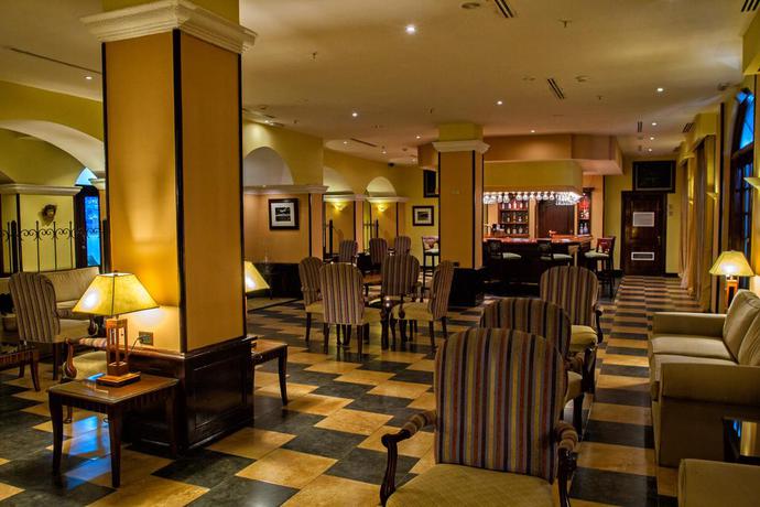Imagen del bar/restaurante del Hotel Melia Panama Canal. Foto 2