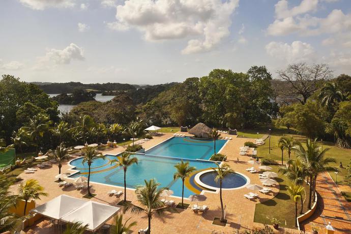 Imagen de la piscina del Hotel Melia Panama Canal. Foto 20