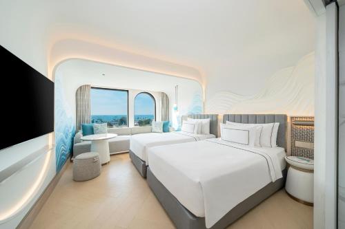Imagen de la habitación del Hotel Melia Pattaya. Foto 8