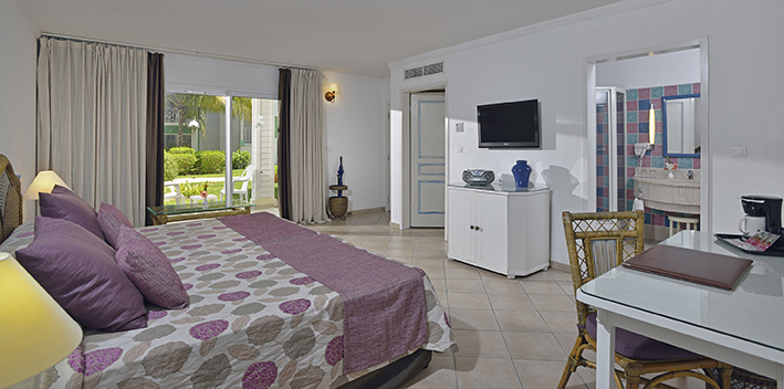 Imagen de la habitación del Hotel Melia Peninsula Varadero. Foto 7