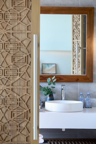 Imagen de la habitación del Hotel Melia Phuket Mai Khao. Foto 19