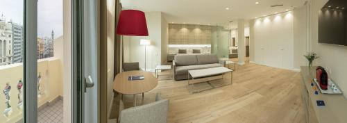 Imagen de la habitación del Hotel Melia Plaza. Foto 18