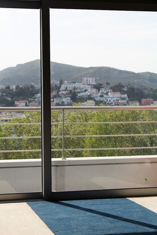 Imagen de la habitación del Hotel Melia Setubal. Foto 12