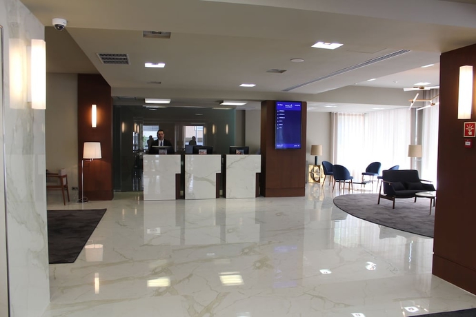 Imagen de los interiores del Hotel Melia Setubal. Foto 19