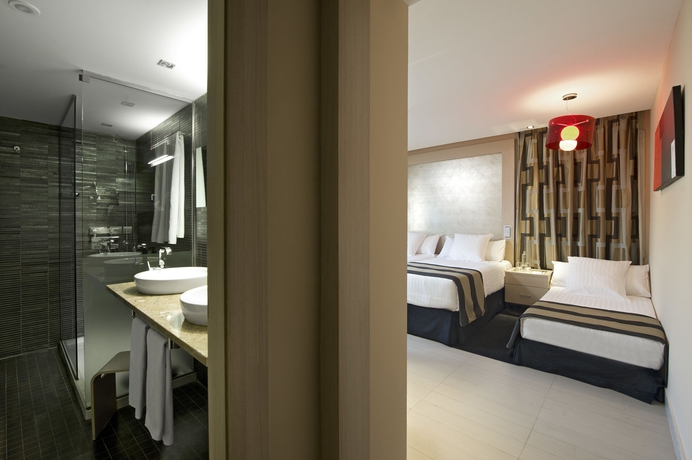 Imagen de la habitación del Hotel Melia Sevilla. Foto 14