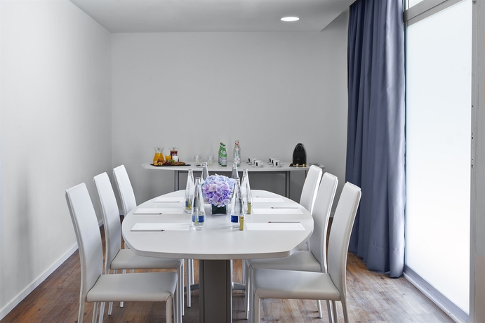 Imagen de la habitación del Hotel Melia South Beach. Foto 7