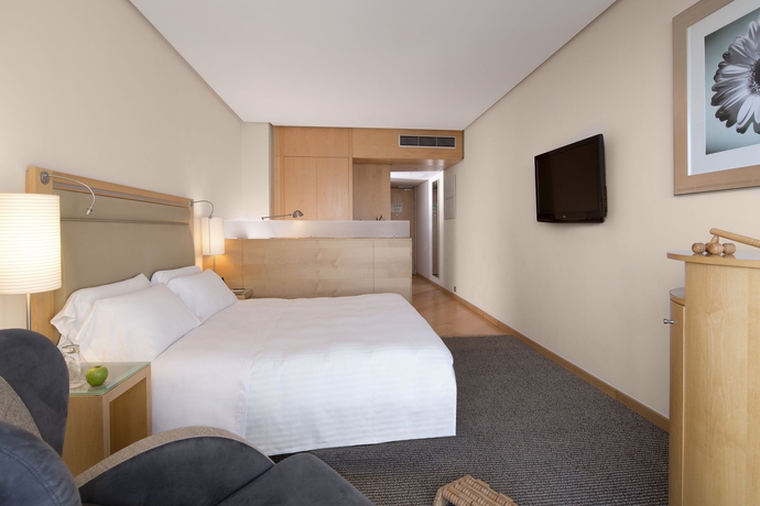 Imagen de la habitación del Hotel Melia Valencia. Foto 4