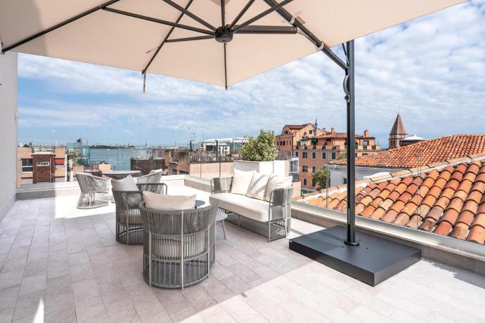 Imagen de los interiores del Hotel Melia Venezia Lido. Foto 10