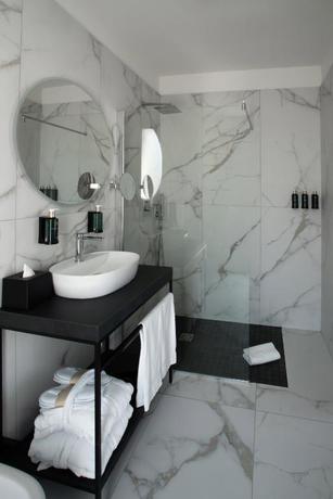 Imagen de la habitación del Hotel Melia Venezia Lido. Foto 7