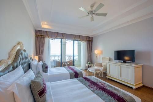 Imagen de la habitación del Hotel Melia Vinpearl Cua Hoi Beach Resort. Foto 9