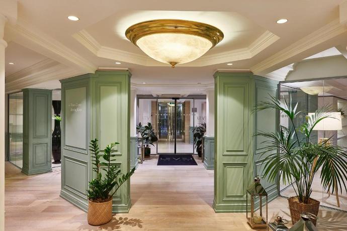 Imagen de los interiores del Hotel Melia White House. Foto 16