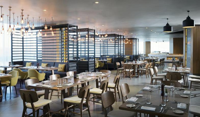 Imagen del bar/restaurante del Hotel Melia Yangon. Foto 9