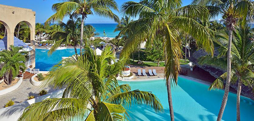 Imagen de los exteriores del Hotel Melia las Americas. Foto 5