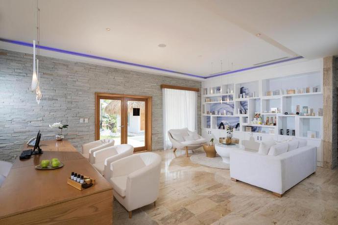 Imagen de la habitación del Hotel Meli&aacute; Caribe Beach Resort. Foto 20