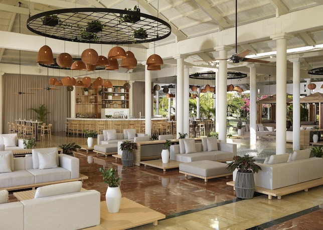 Imagen de los interiores del Hotel Meliá Caribe Beach Resort. Foto 18