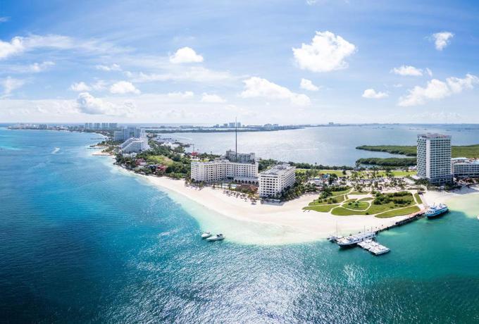 Imagen de los exteriores del Hotel Meli&aacute; Casa Maya Canc&uacute;n. Foto 26