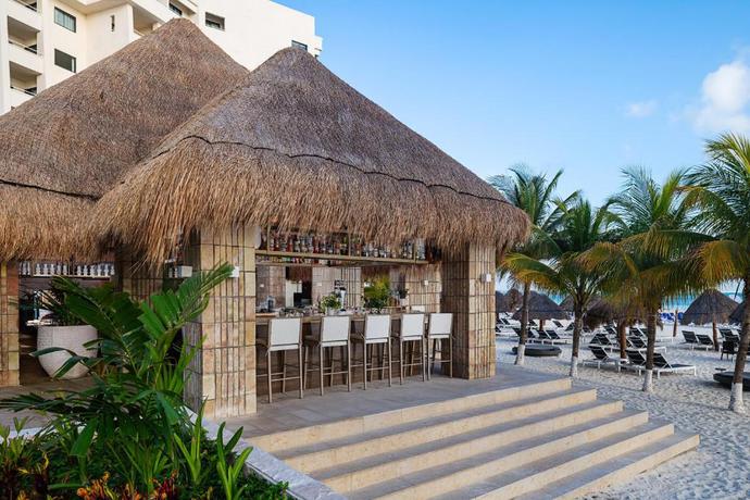 Imagen de los exteriores del Hotel Meli&aacute; Casa Maya Canc&uacute;n. Foto 28