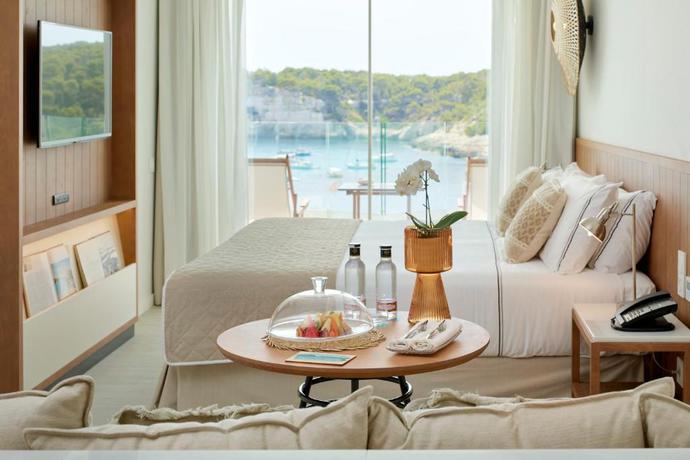 Imagen de los interiores del Hotel Meliá Ibiza. Foto 5