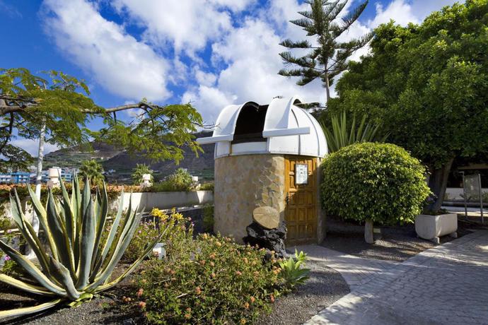 Imagen de los exteriores del Hotel Meliá La Palma. Foto 14