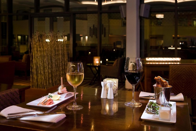 Imagen del bar/restaurante del Hotel Meliá Nassau Beach - All Inclusive. Foto 7