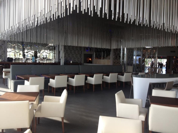 Imagen del bar/restaurante del Hotel Meliá Nassau Beach - All Inclusive. Foto 11