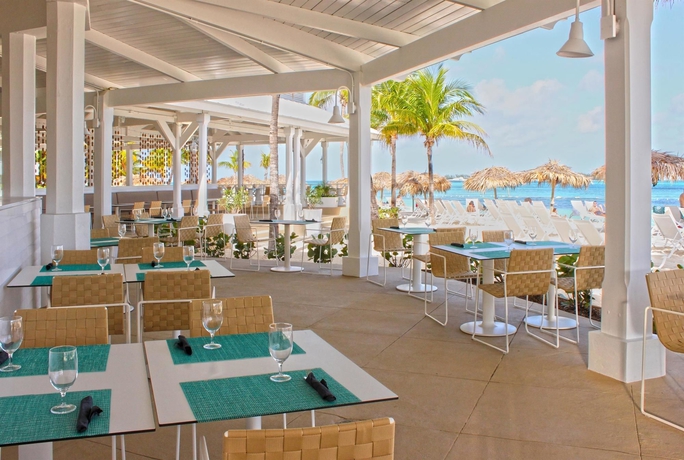 Imagen del bar/restaurante del Hotel Meliá Nassau Beach - All Inclusive. Foto 12