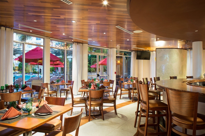 Imagen del bar/restaurante del Hotel Meliá Orlando Celebration. Foto 5