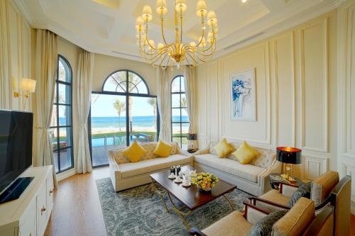 Imagen de la habitación del Hotel Meli&aacute; Vinpearl Resort & Spa Long Beach Nha Trang. Foto 8