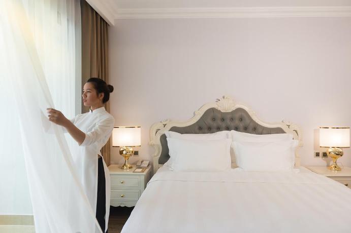 Imagen de la habitación del Hotel Meliá Vinpearlhai Phongrivera. Foto 18