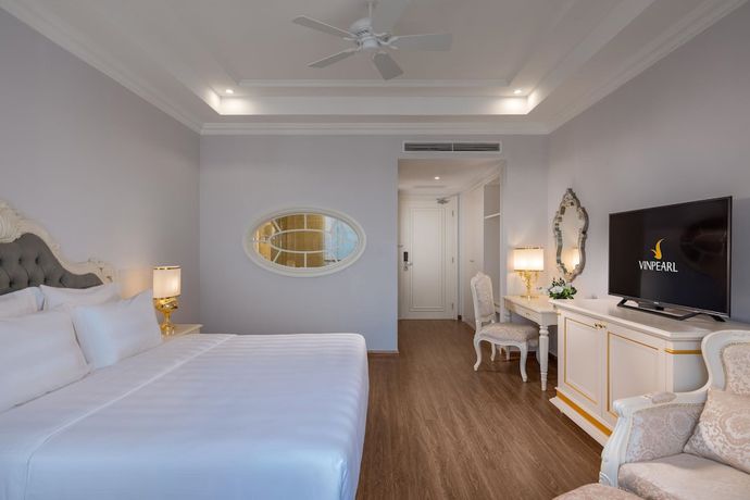Imagen de la habitación del Hotel Meli&aacute; Vinpearlhai Phongrivera. Foto 9