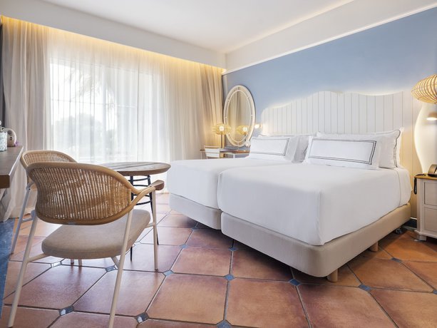 Imagen de la habitación del Hotel Meliá Zahara Resort & Villas. Foto 5