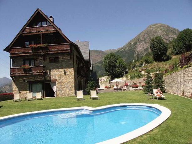 Imagen de la piscina del Hotel Meliá de Tredós Baqueira. Foto 9