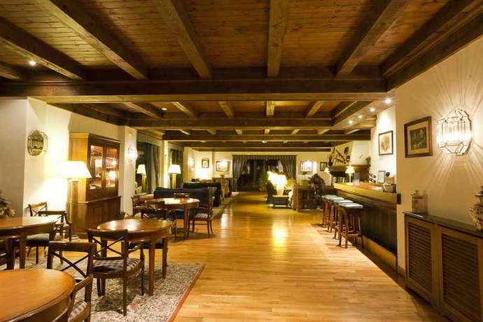 Imagen de los interiores del Hotel Meliá de Tredós Baqueira. Foto 8