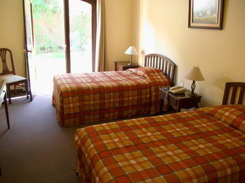 Imagen de la habitación del Hotel Meliana. Foto 10