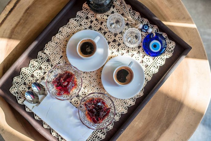 Imagen del bar/restaurante del Hotel Melidron and Suites. Foto 3