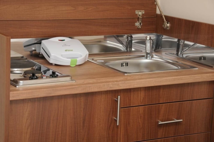 Imagen de la habitación del Hotel Melies. Foto 8