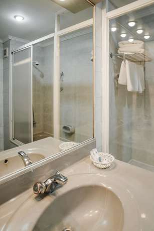 Imagen de la habitación del Hotel Melillanca. Foto 13