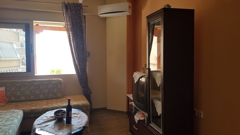 Imagen de la habitación del Hotel Melina Apartments, Gjasht&euml;. Foto 19