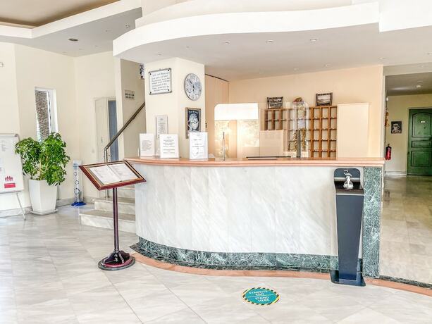 Imagen general del Hotel Melina Beach. Foto 2